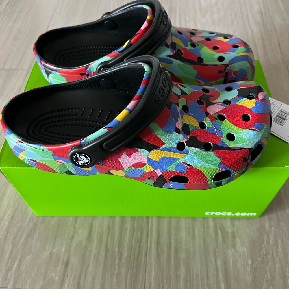 Crocs